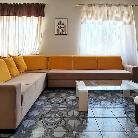 Fabio'S Apartment Vlorë Eksteriør bilde